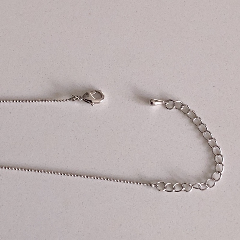 Crystal Necklace - Picture 4 of 4